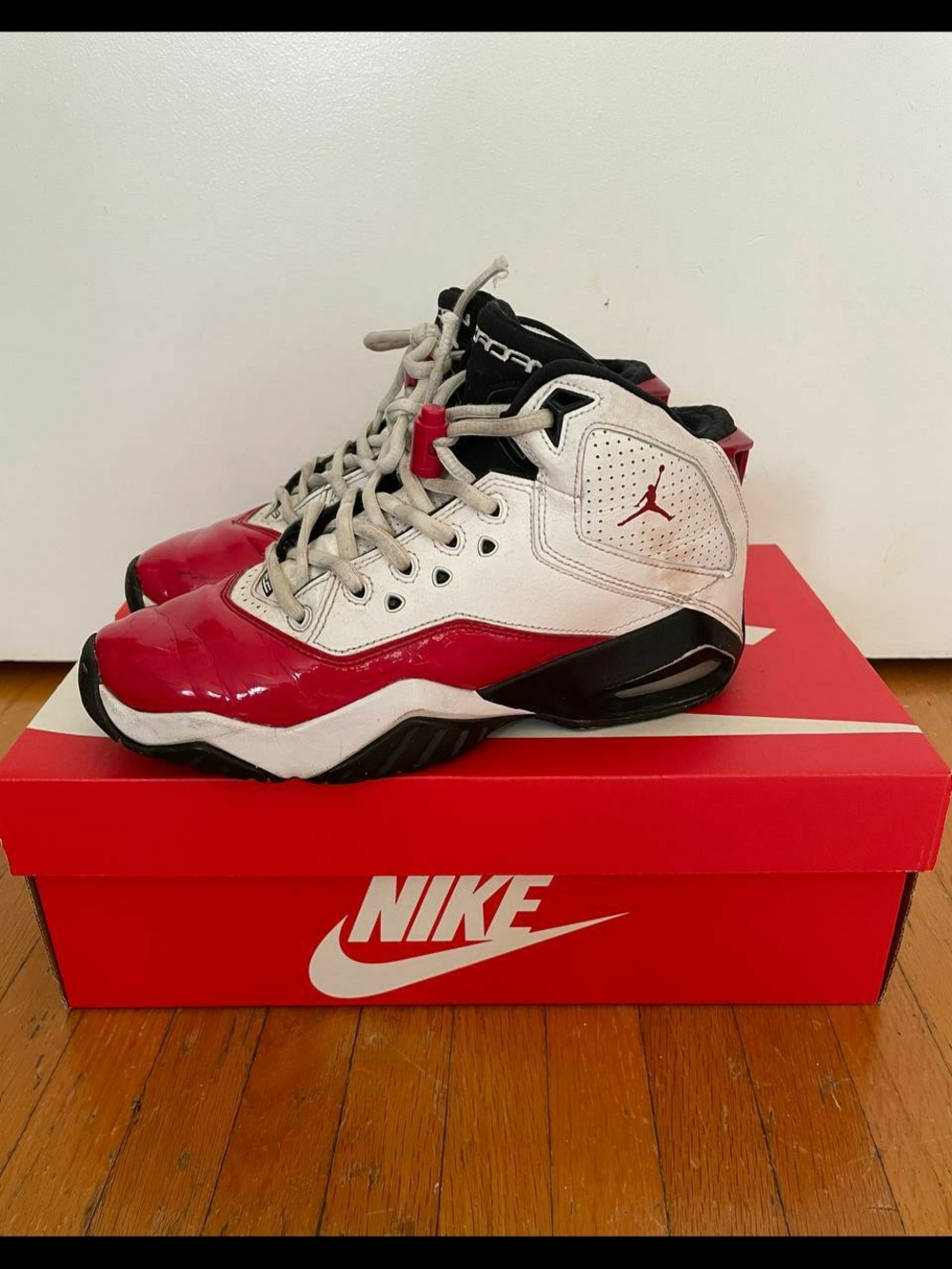 Nike Jordan Youth 5.5 B'Loyal GS White Gym Red CK1425-106